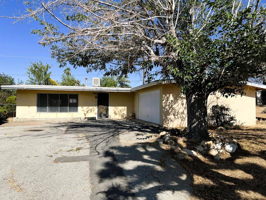 7737 Shawnee TRL, Yucca Valley, CA 92284