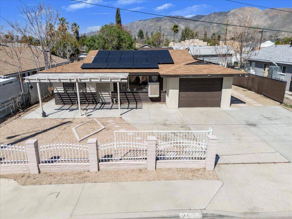 259 & 255 W 6th ST, San Jacinto, CA 92583