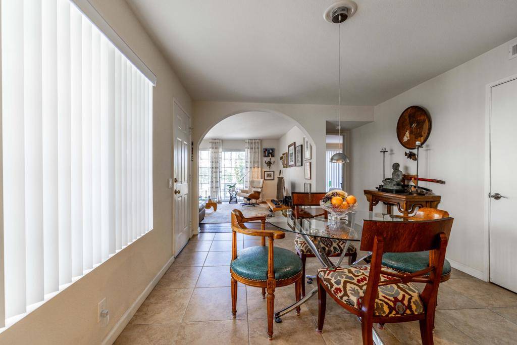 Palm Springs, CA 92264,500 S Farrell DR #L71