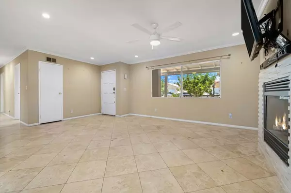 Palm Desert, CA 92260,74561 Merle DR