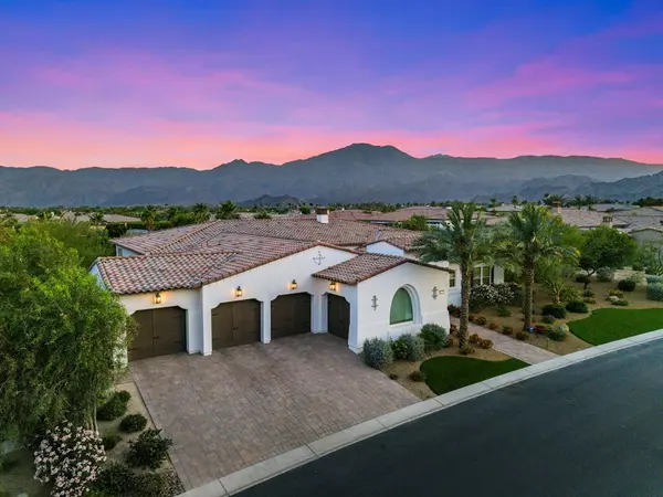 La Quinta, CA 92253,81439 Merv Griffin WAY