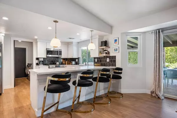 Palm Springs, CA 92262,2241 N San Gorgonio RD