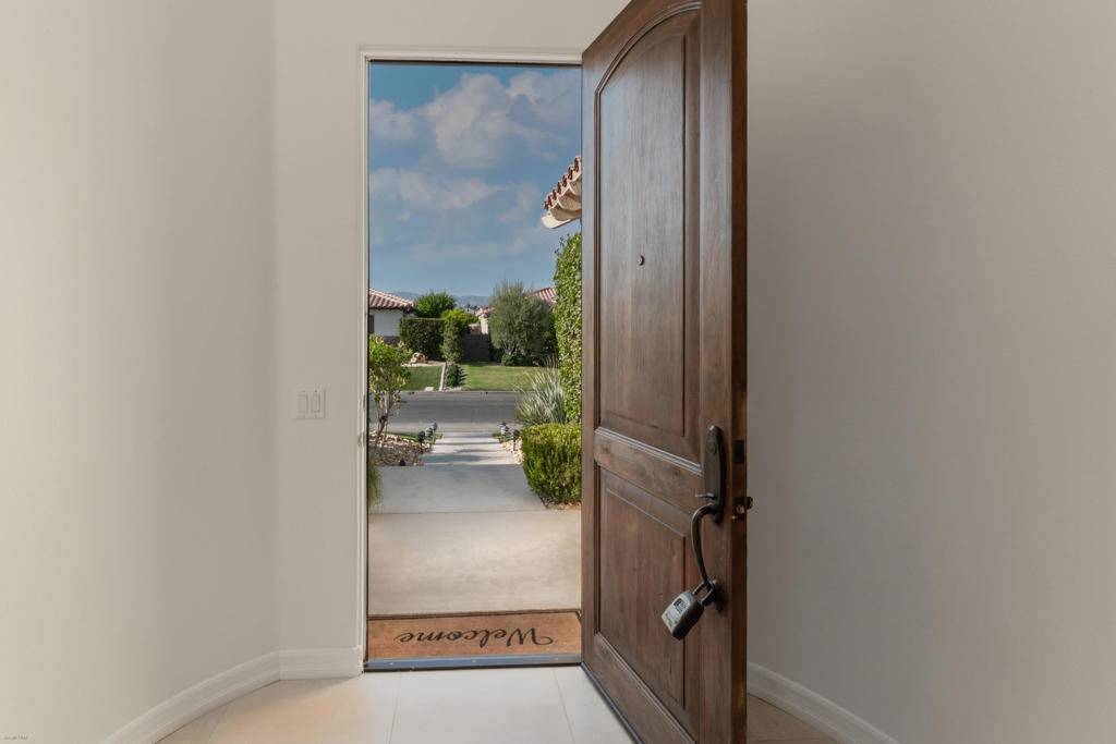 Indian Wells, CA 92210,77363 Sky Mesa LN