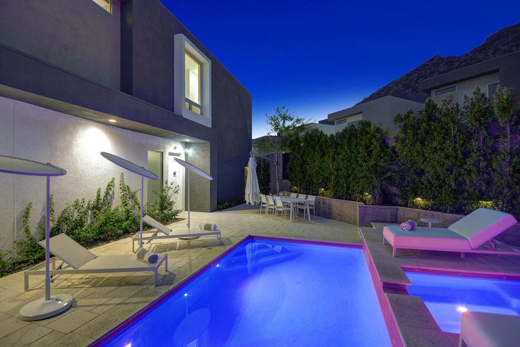Palm Springs, CA 92264,329 Goleta WAY