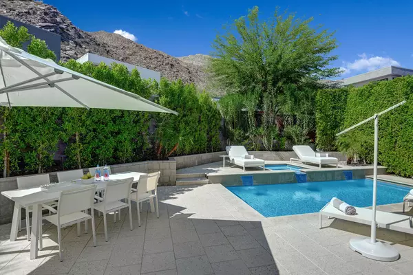 Palm Springs, CA 92264,329 Goleta WAY