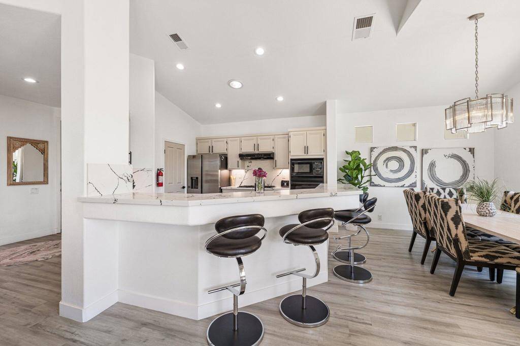 Cathedral City, CA 92234,29382 W Laguna DR