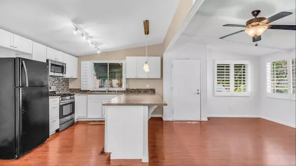 Cathedral City, CA 92234,1139 Via Feliz