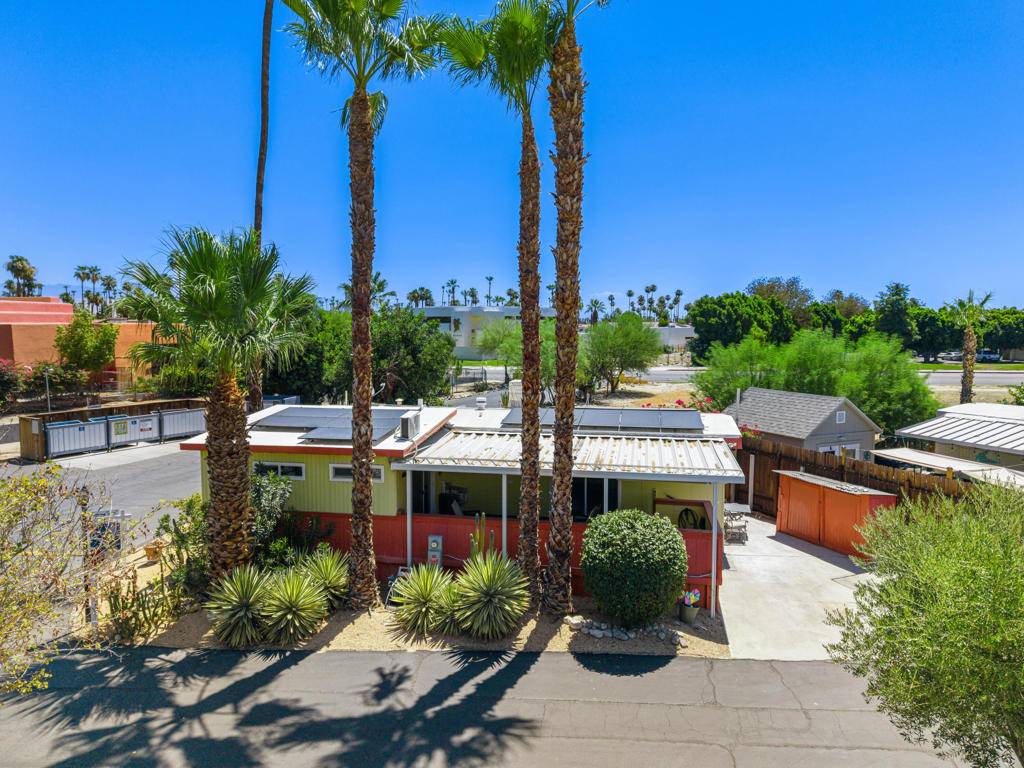 Palm Springs, CA 92264,306 Logenita ST