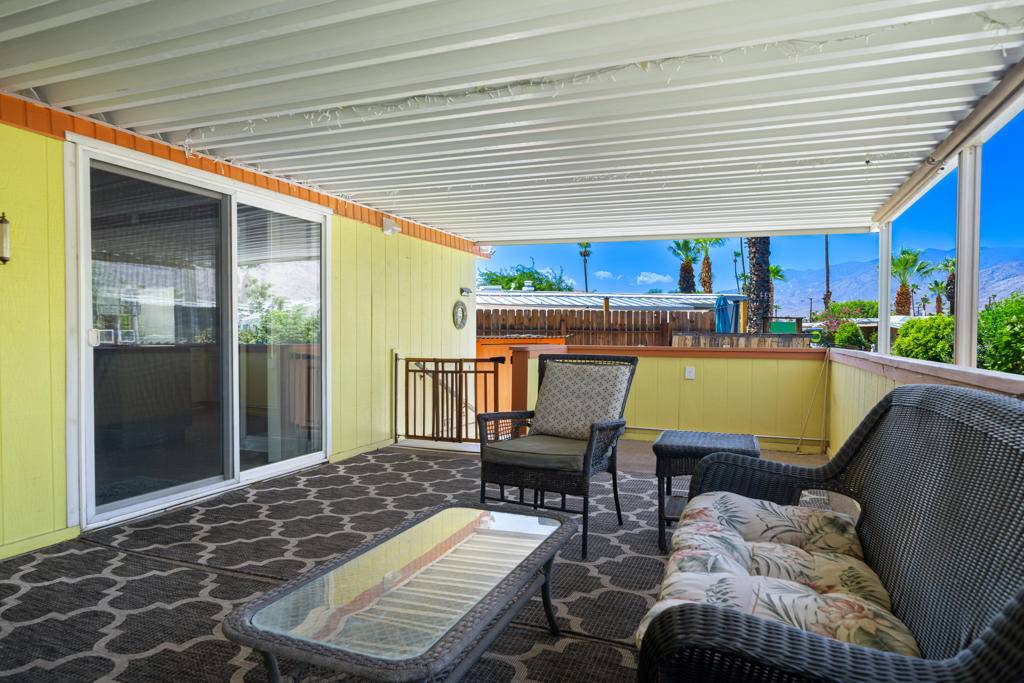 Palm Springs, CA 92264,306 Logenita ST