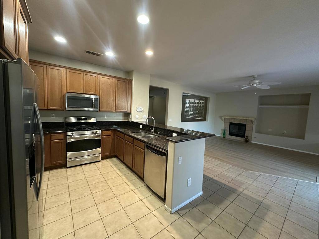 Cathedral City, CA 92234,26244 Avenida Quintana