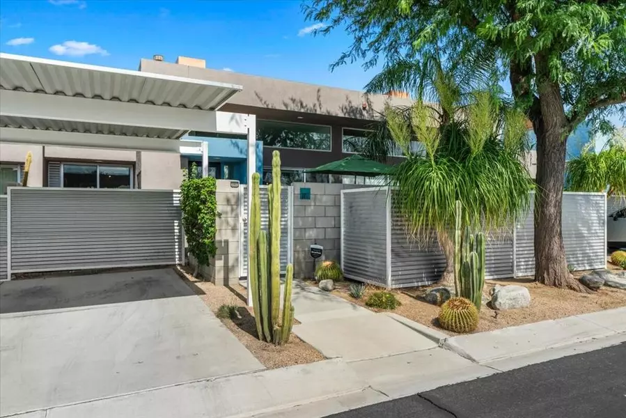 3617 Quiet Side ST, Palm Springs, CA 92262