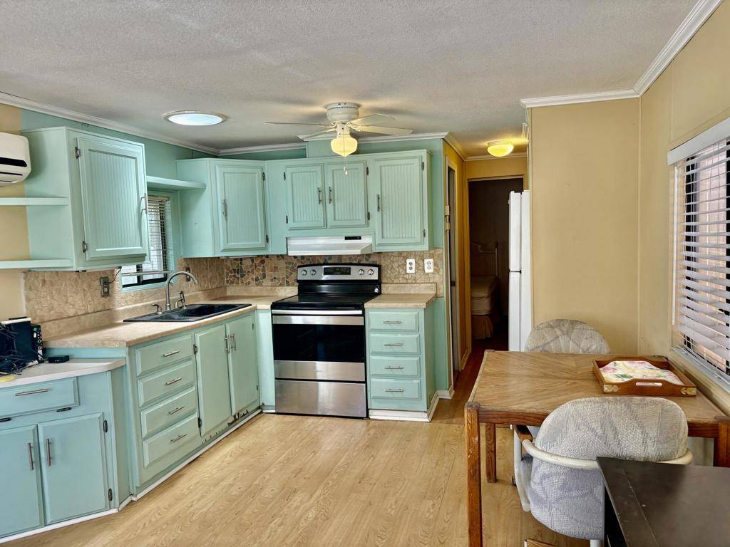 Desert Hot Springs, CA 92241,74711 Dillon RD ##958