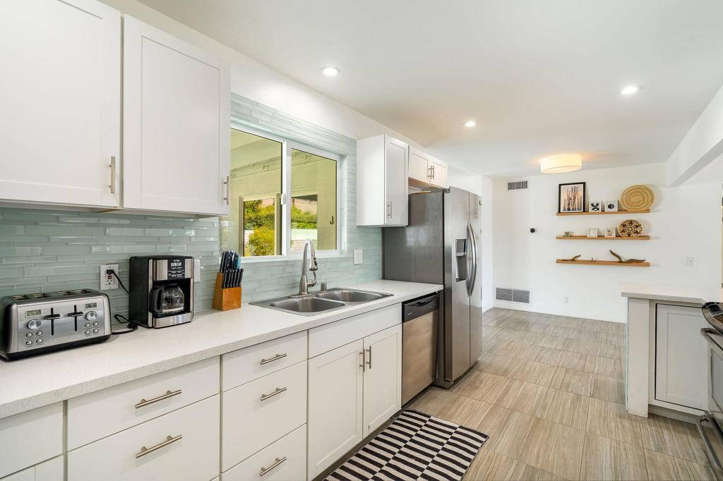 Palm Springs, CA 92262,2301 E Acacia RD N
