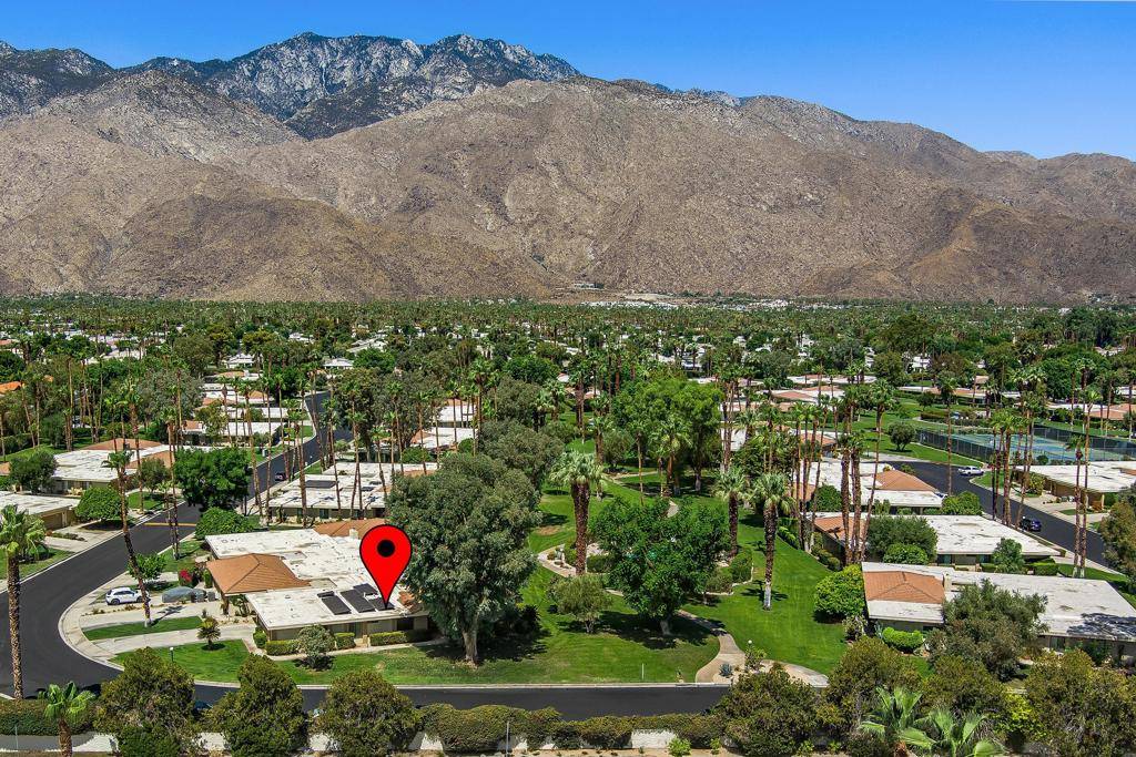 Palm Springs, CA 92264,2490 Oakcrest DR