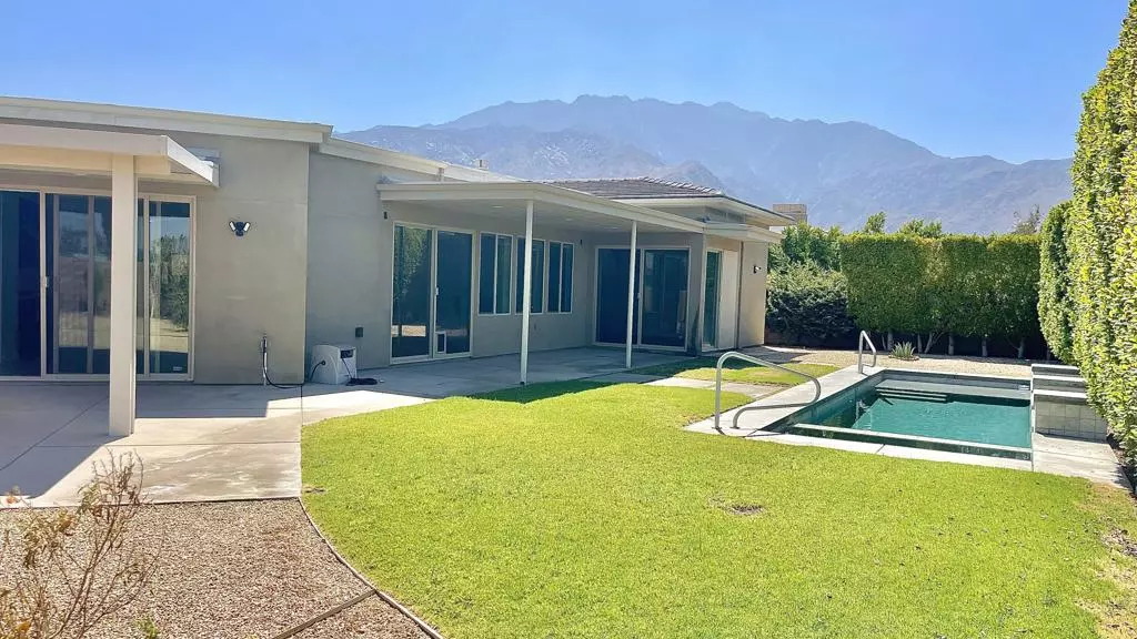 Palm Springs, CA 92262,1702 Sienna CT