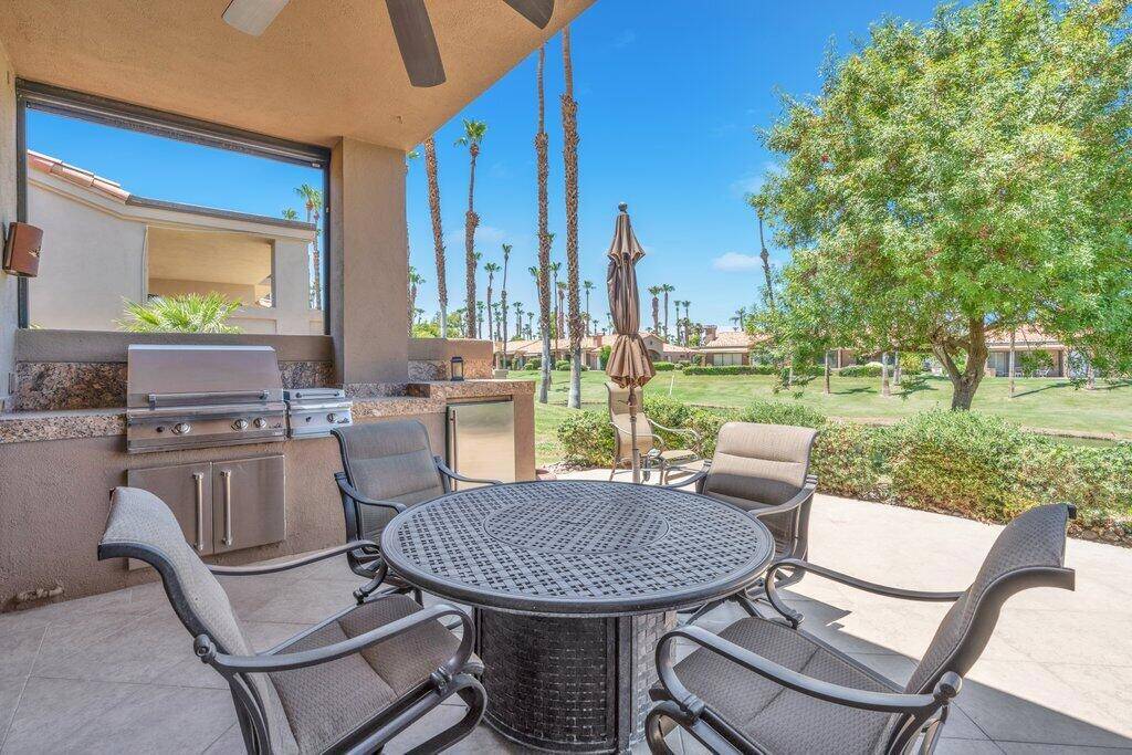 Palm Desert, CA 92211,76546 Begonia LN