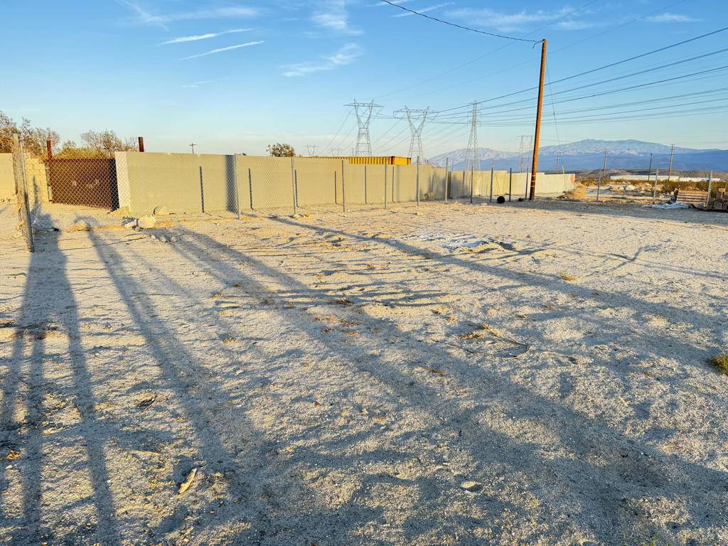 Desert Hot Springs, CA 92240,64581 Dillon RD