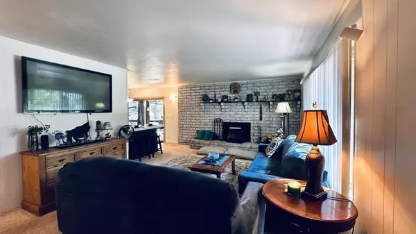Idyllwild, CA 92549,24666 Ponderosa
