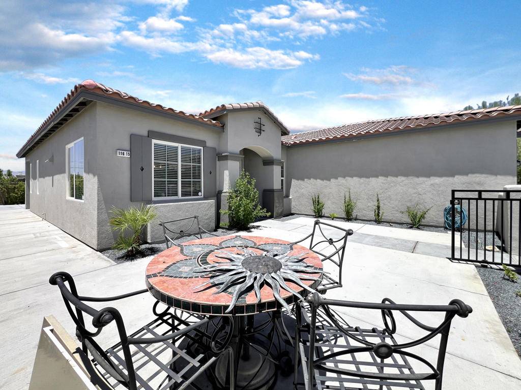 Desert Hot Springs, CA 92240,11615 Pomelo DR