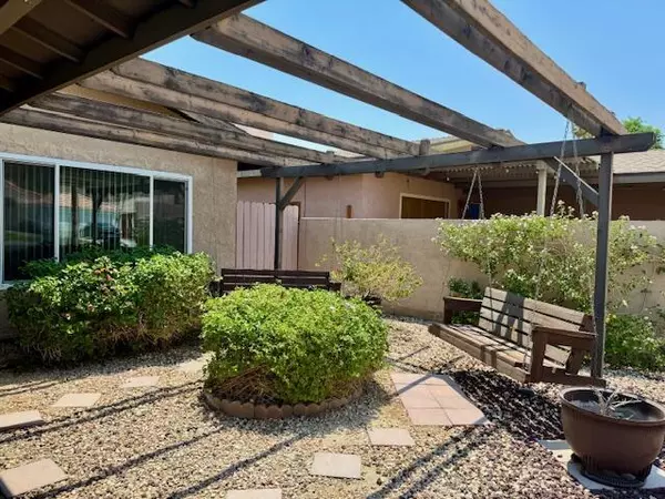 La Quinta, CA 92253,51870 Avenida Alvarado