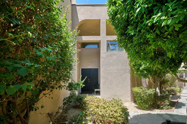 414 W Village Square, Palm Springs, CA 92262