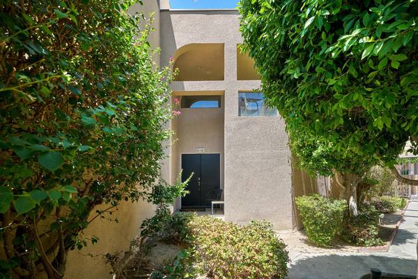 414 W Village Square, Palm Springs, CA 92262