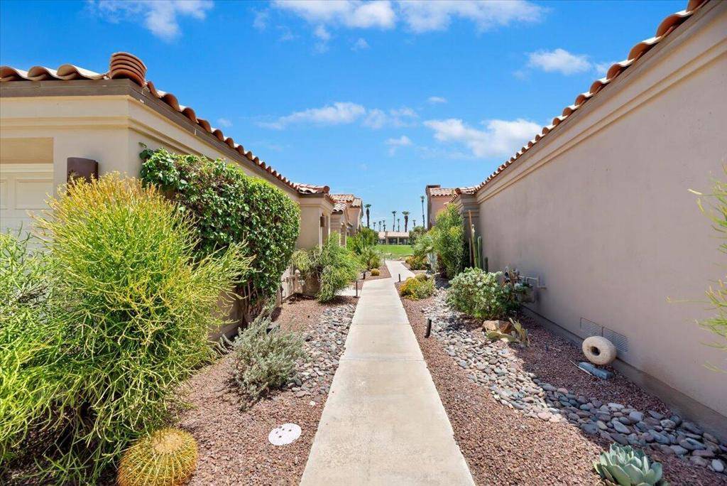Palm Desert, CA 92211,38592 Nasturtium WAY
