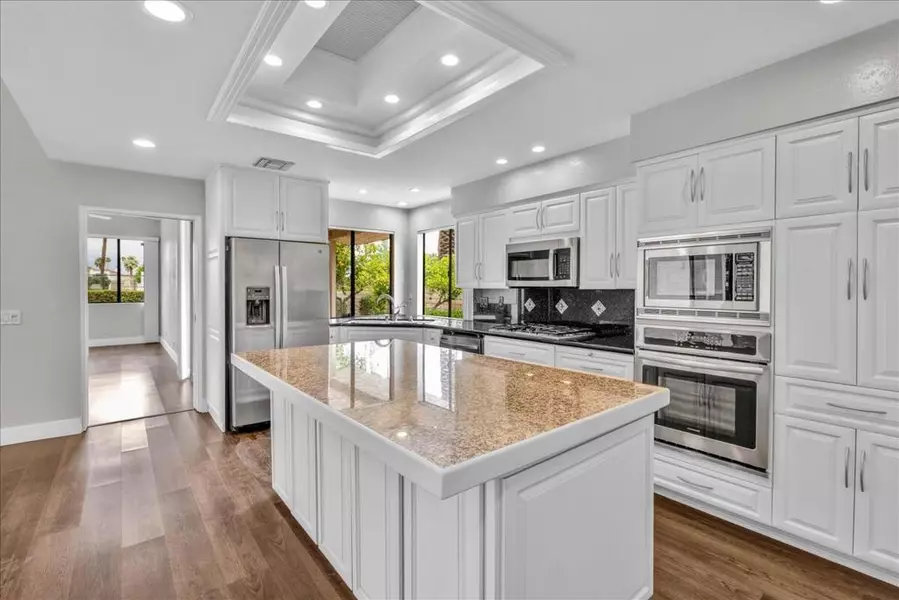 45 Lincoln PL, Rancho Mirage, CA 92270
