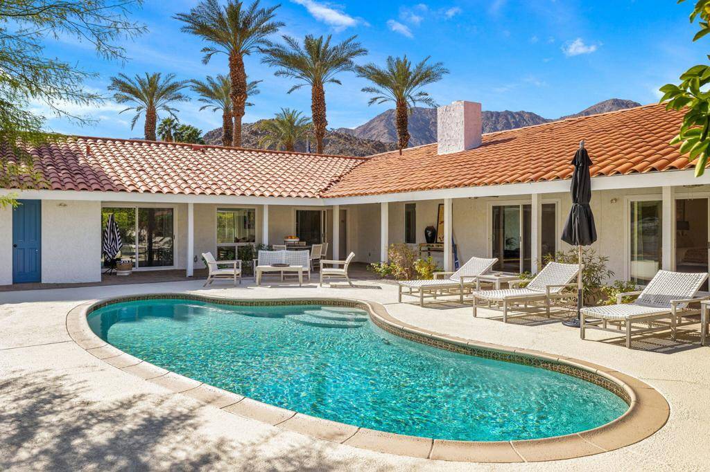 La Quinta, CA 92253,48890 Eisenhower DR