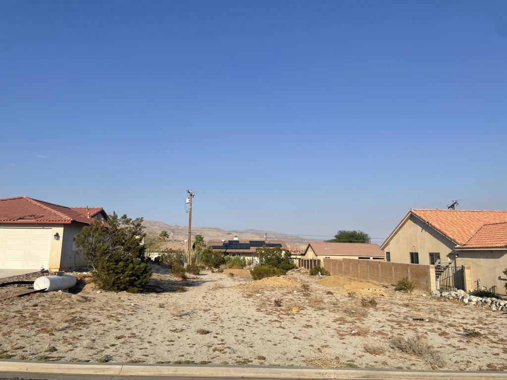 0 Cholla DR, Desert Hot Springs, CA 92240