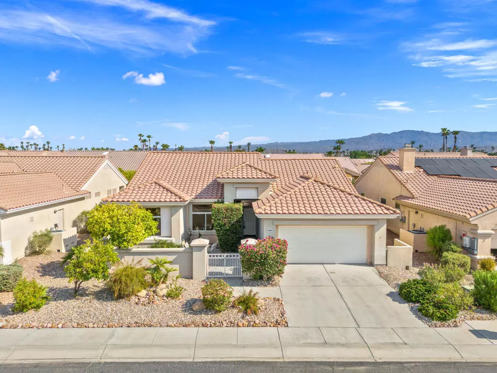 Palm Desert, CA 92211,78406 Melody LN