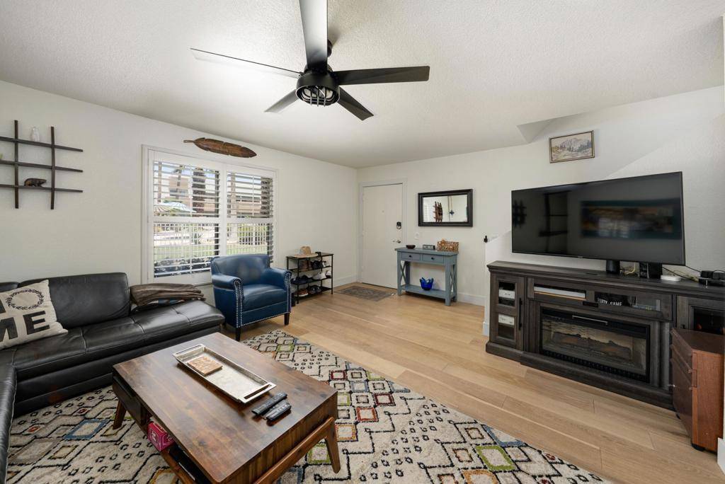 Palm Springs, CA 92264,1268 Ramon RD #9