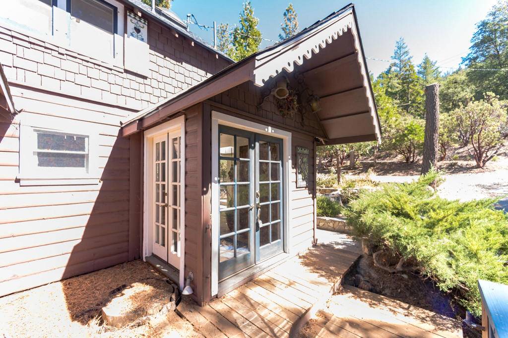 54751 Wildwood DR, Idyllwild, CA 92549