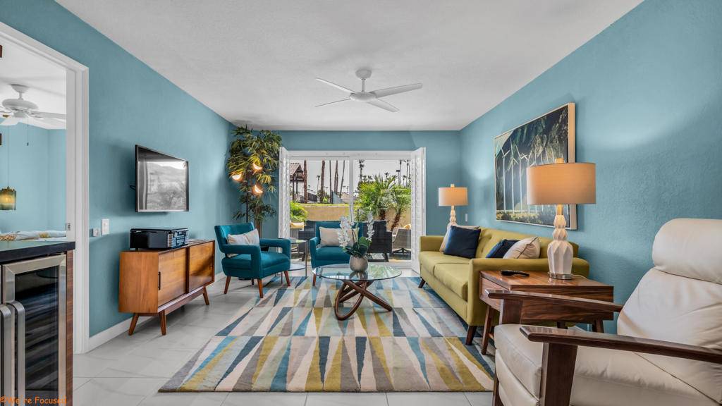 Palm Springs, CA 92264,2190 S Palm Canyon DR #50