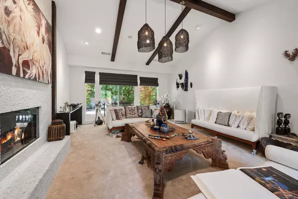 Rancho Mirage, CA 92270,7 Chopin CT