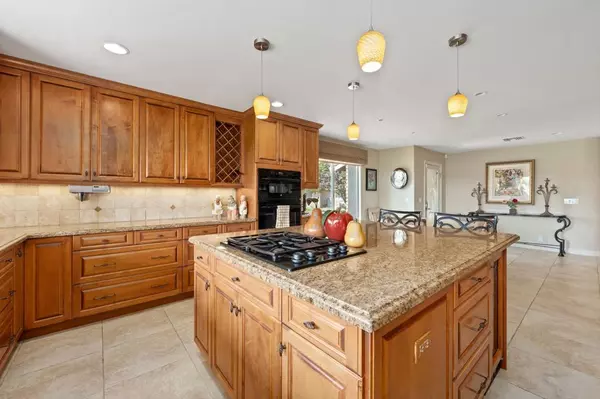 Palm Desert, CA 92260,49 Camisa LN
