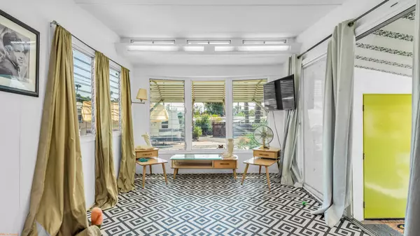 Palm Springs, CA 92264,60 Mars ST