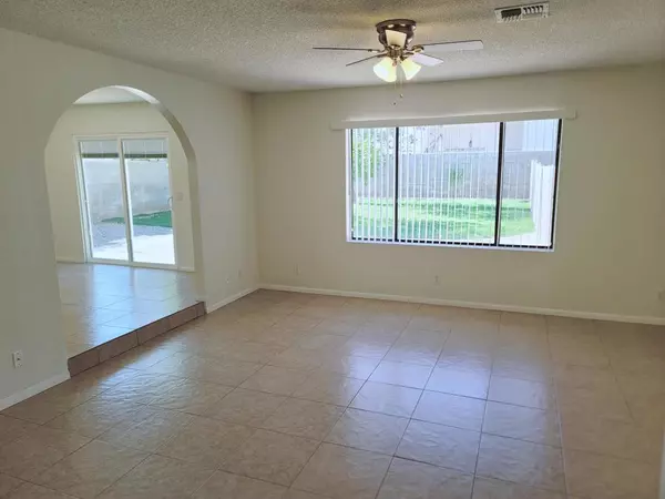 Cathedral City, CA 92234,67240 Garbino RD