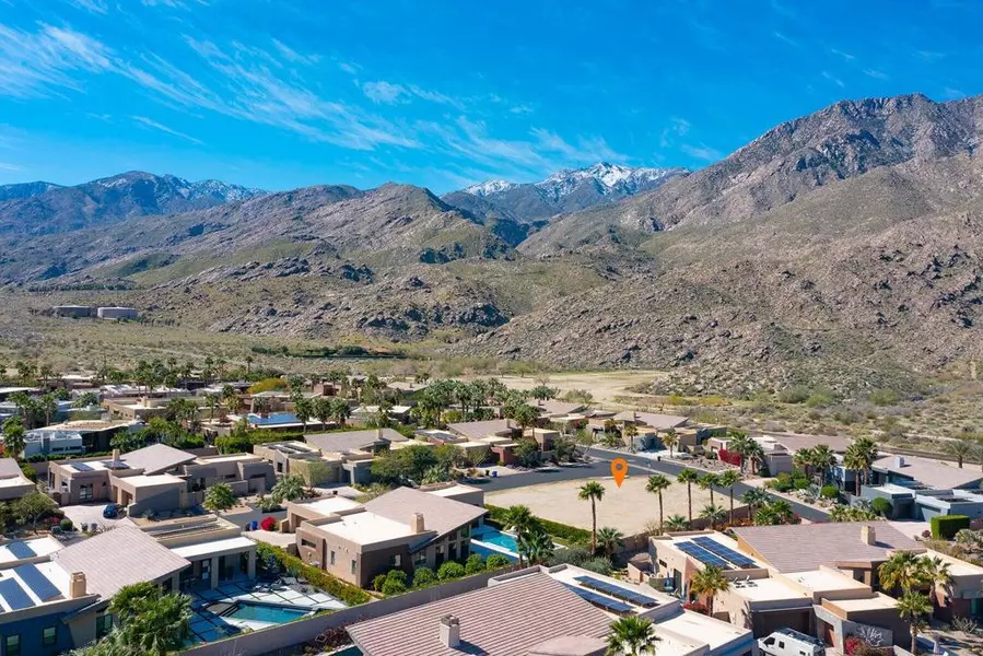 250 Lautner LN, Palm Springs, CA 92264