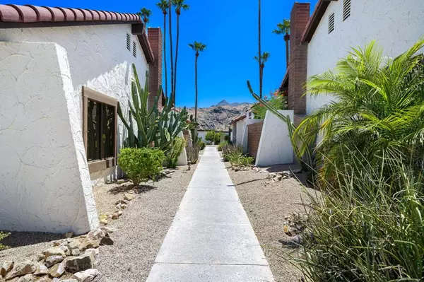 Palm Springs, CA 92264,4455 E Seven Lakes DR #F