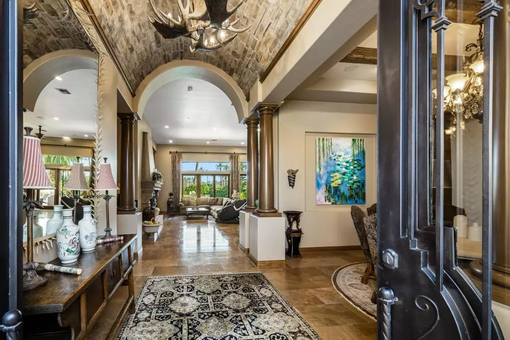 La Quinta, CA 92253,81874 Couples CT