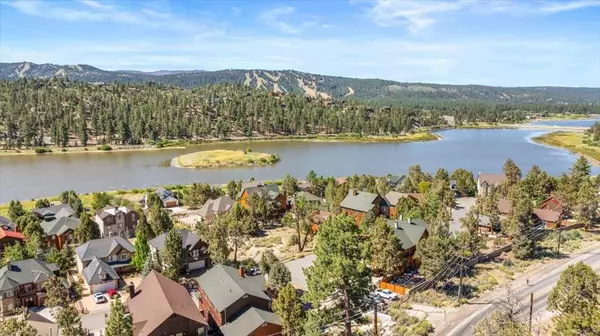 Big Bear, CA 92315,42573 Bear LOOP N