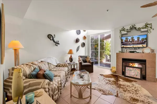 Palm Springs, CA 92262,1555 N Chaparral RD #402