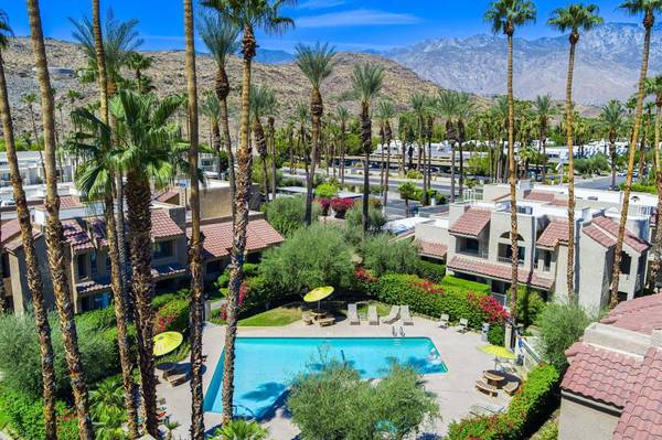2700 Lawrence Crossley RD #120, Palm Springs, CA 92264