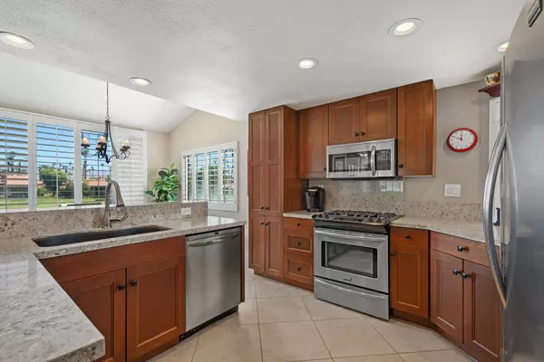 76662 Daffodil DR, Palm Desert, CA 92211