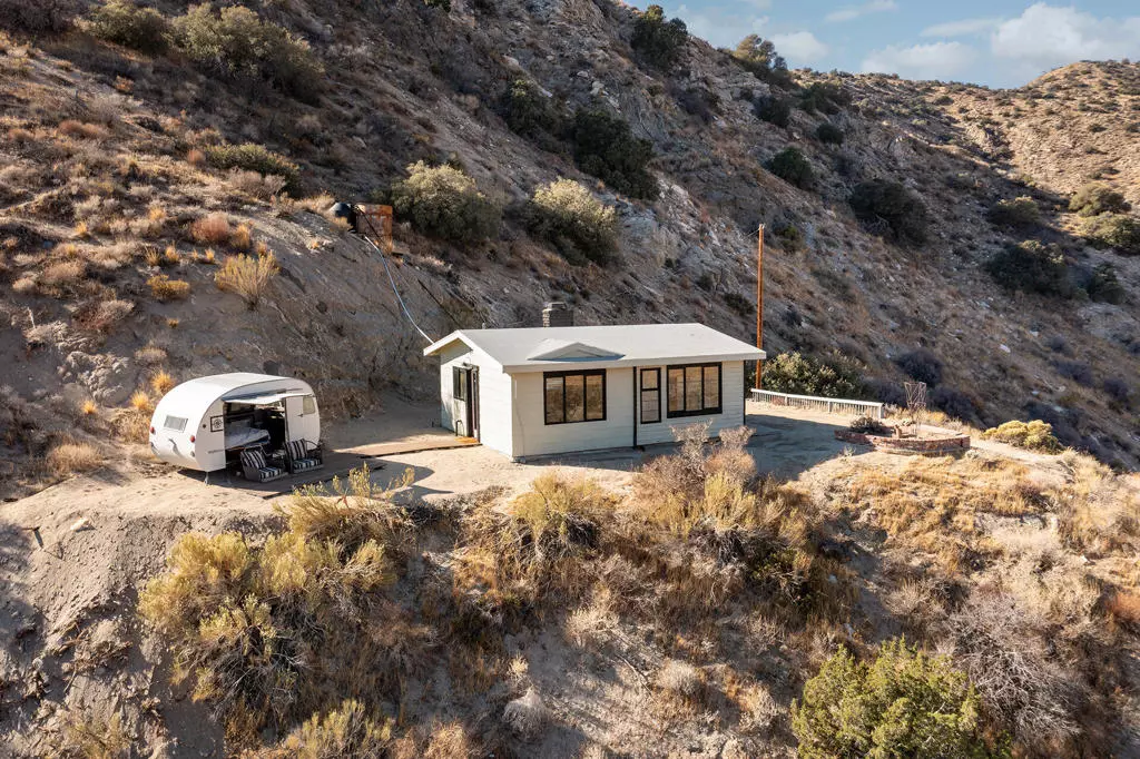 Morongo Valley, CA 92256,115 Alvorado DR