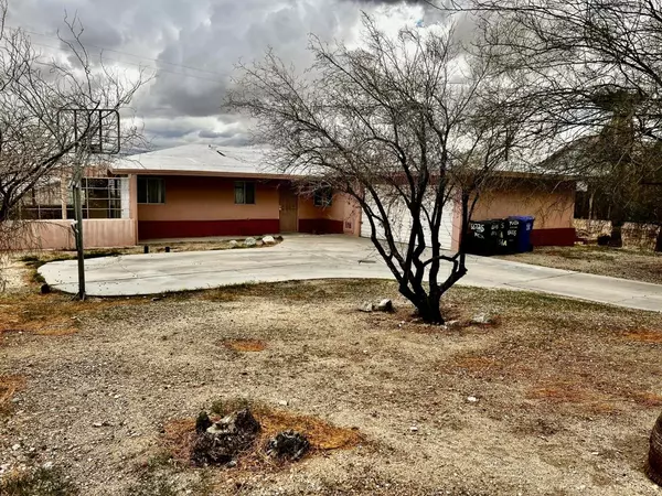 Desert Hot Springs, CA 92240,66775 Yucca DR