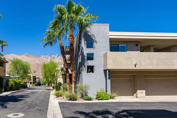 Palm Springs, CA 92264,850 E Palm Canyon DR #205