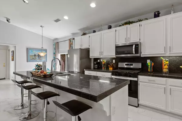 26696 Avenida Quintana, Cathedral City, CA 92234