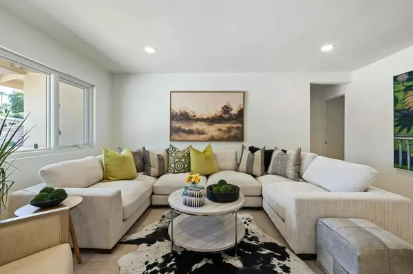 Palm Desert, CA 92260,45715 Verba Santa DR